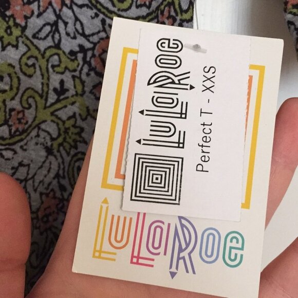 XXS LuLaRoe Perfect Tee C04 06 - Picture 3 of 5